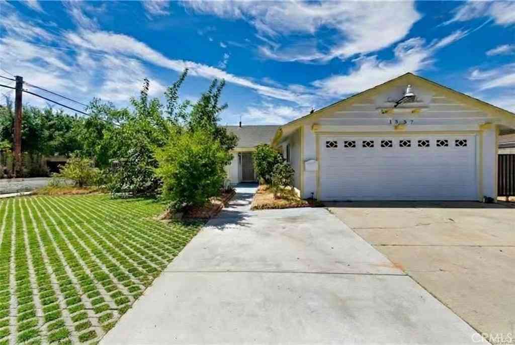 Homes For Sale - 1337 Brea Canyon Cutoff Rd<br/> Rowland Heights, CA 91748