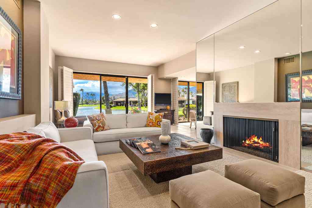 Condo For Sale - 47 Columbia Drive<br/> Rancho Mirage, CA 92270