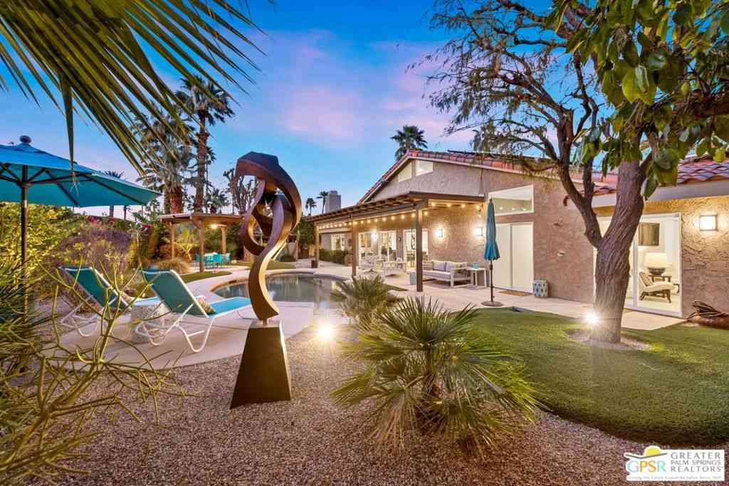 Homes For Sale - 36725 Bluebird Avenue<br/> Rancho Mirage, CA 92270