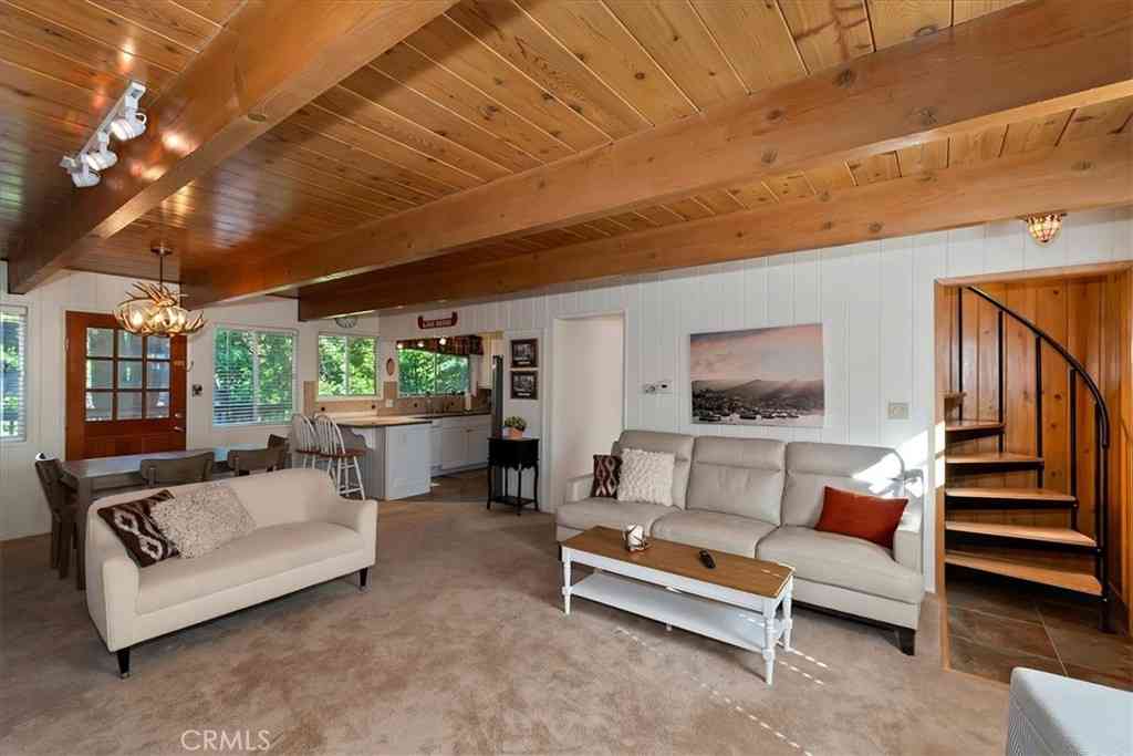 Homes For Sale - 180 Joaquin Miller<br/> Lake Arrowhead, CA 92352