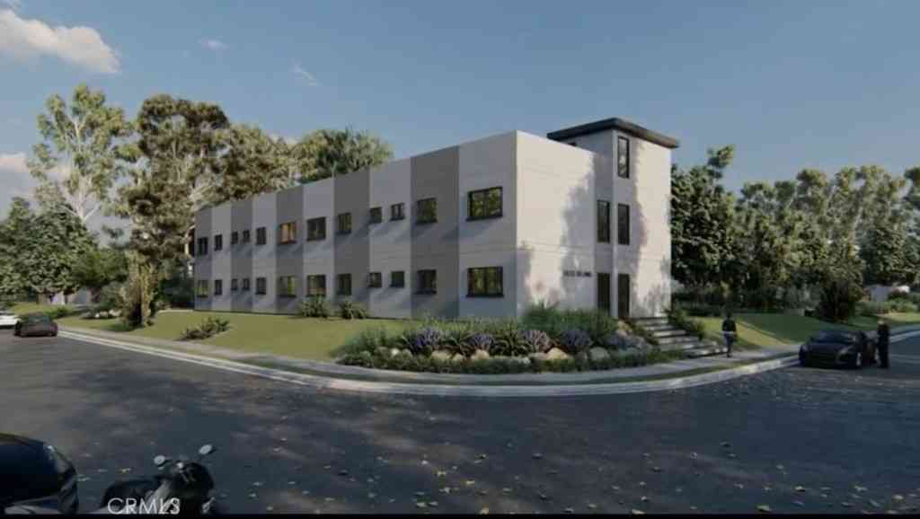 Vacant Land For Sale - 14233 Delano Street<br/> Van Nuys, CA 91401