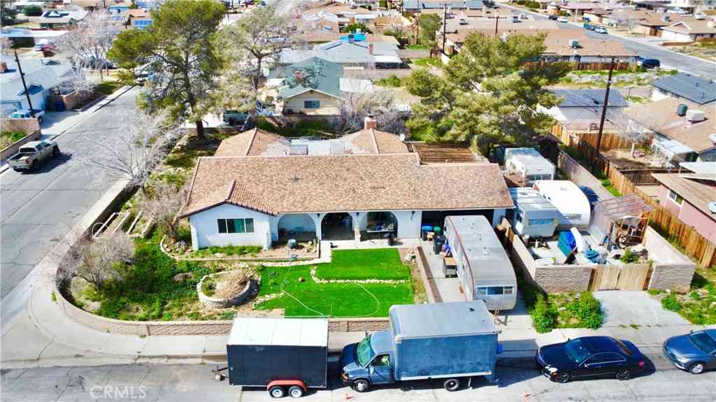 Homes For Sale - 135 S Broadway Street<br/> Kern County, Ridgecrest, CA 93555