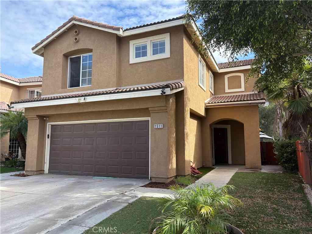 Homes For Sale - 1511 Clanton Place<br/> San Diego, CA 92154