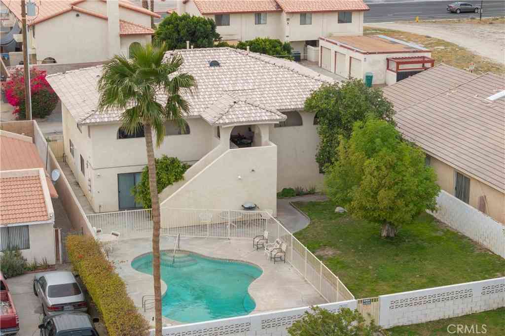 Multifamily For Sale - 28135 Avenida La Paz<br/> Cathedral City, CA 92234