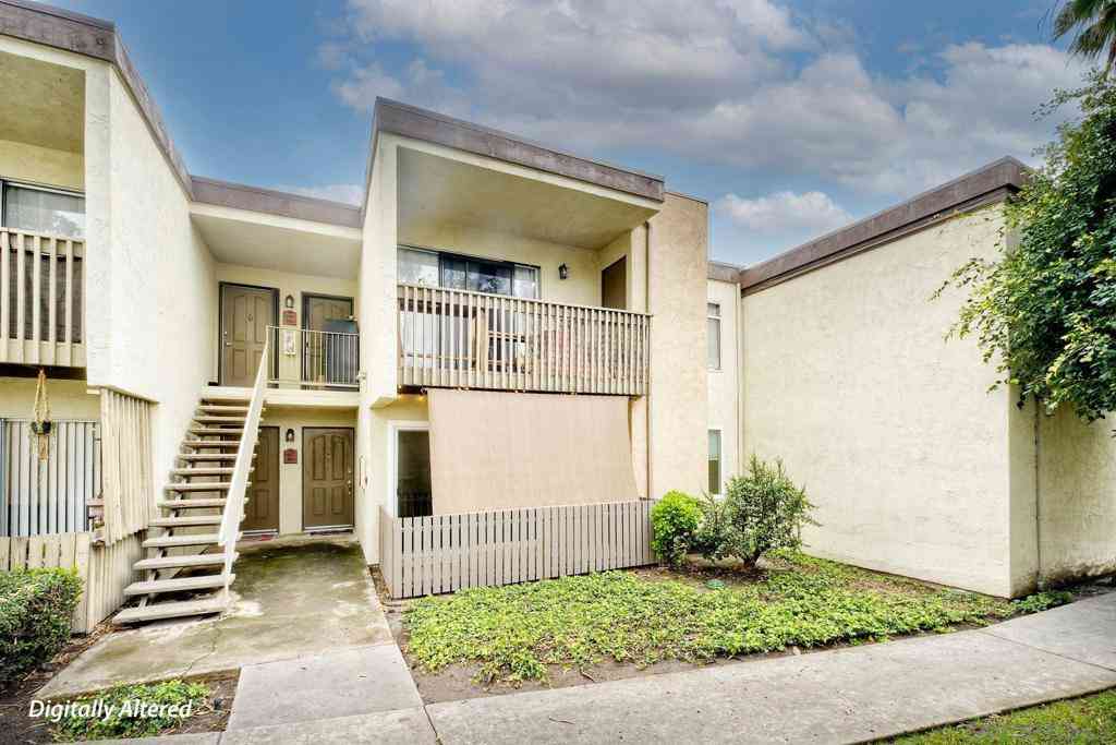 Condo For Sale - 432 Edgehill Lane #165<br/> Oceanside, CA 92054