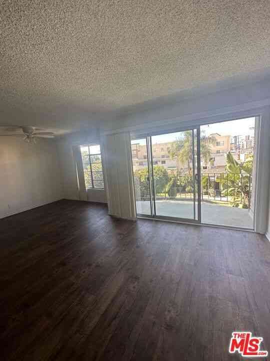 Condo For Rent - 1420 S Oakhurst Drive #208<br/> Los Angeles, CA 90035