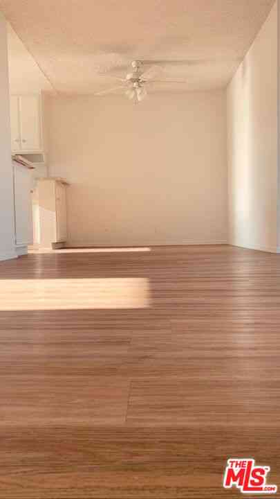 Condo For Rent - 1420 S Oakhurst Drive #210<br/> Los Angeles, CA 90035