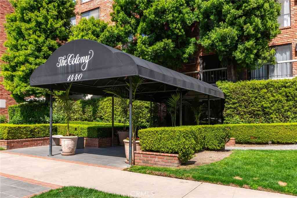Condo For Sale - 1440 Veteran Avenue #601<br/> Los Angeles, CA 90024