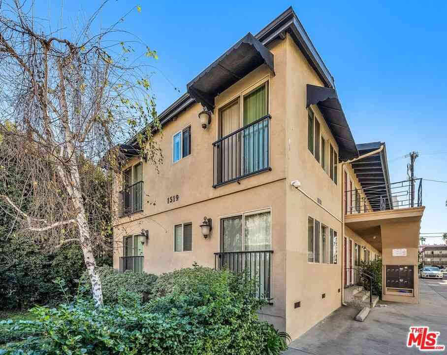 Homes For Sale - 1519 Armacost Avenue<br/> Los Angeles, CA 90025