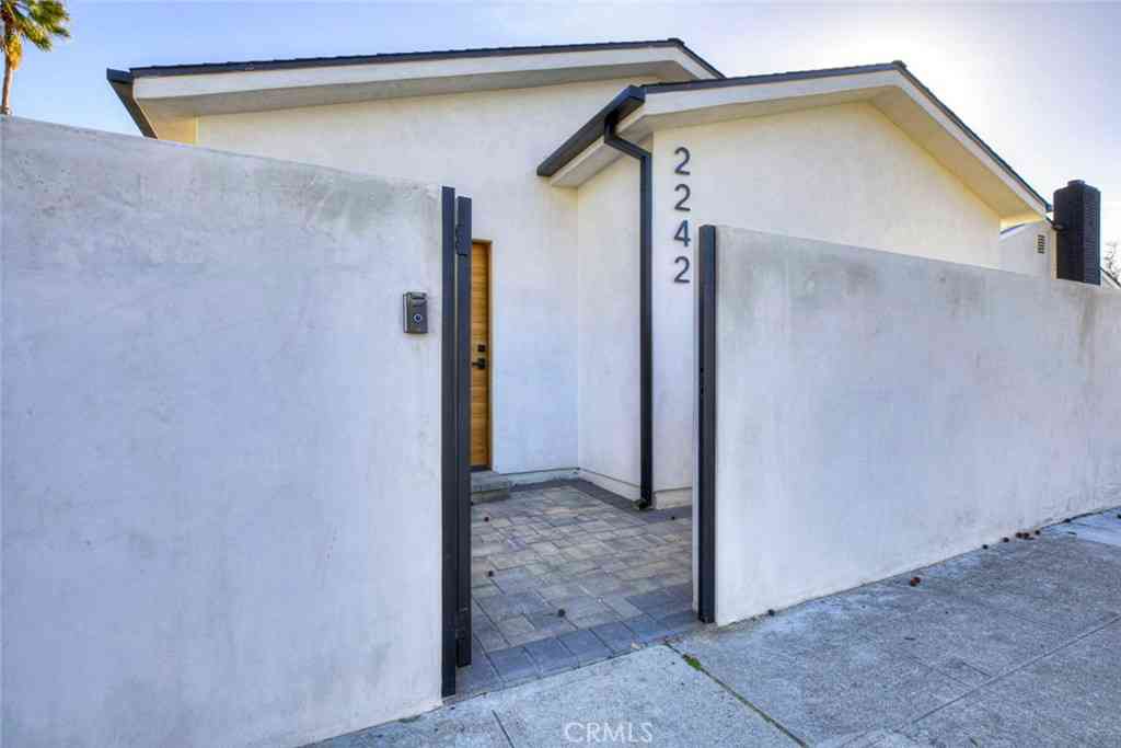 Homes For Rent - 2242 N Keystone<br/> Burbank, CA 91504