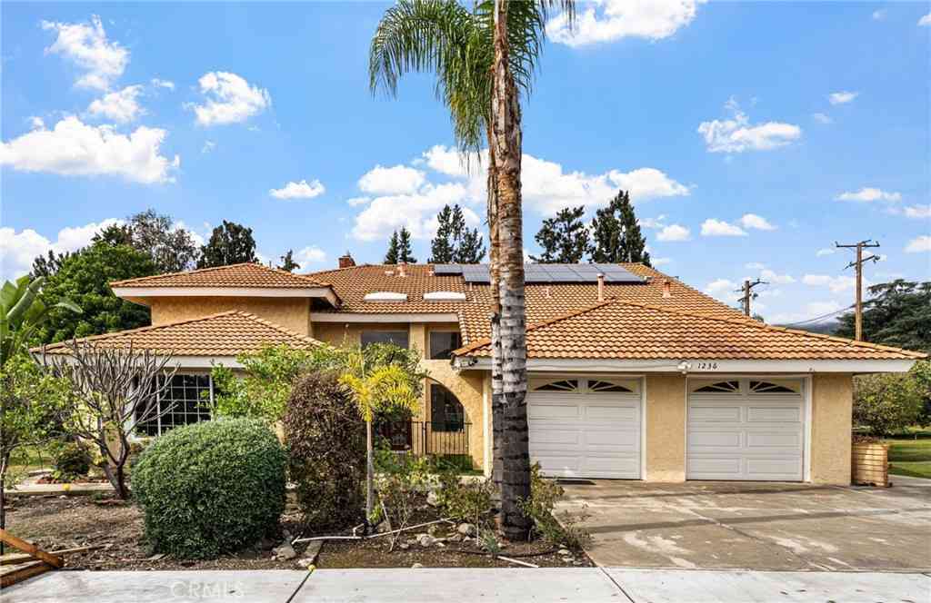Homes For Rent - 1236 E Sierra Madre<br/> Glendora, CA 91741