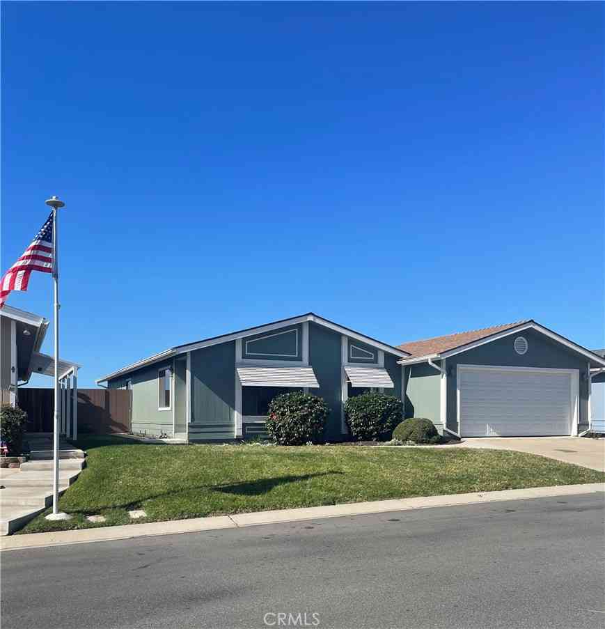 Mobile Home For Sale - 3287 Quail Meadows Drive<br/> Santa Maria, CA 93455