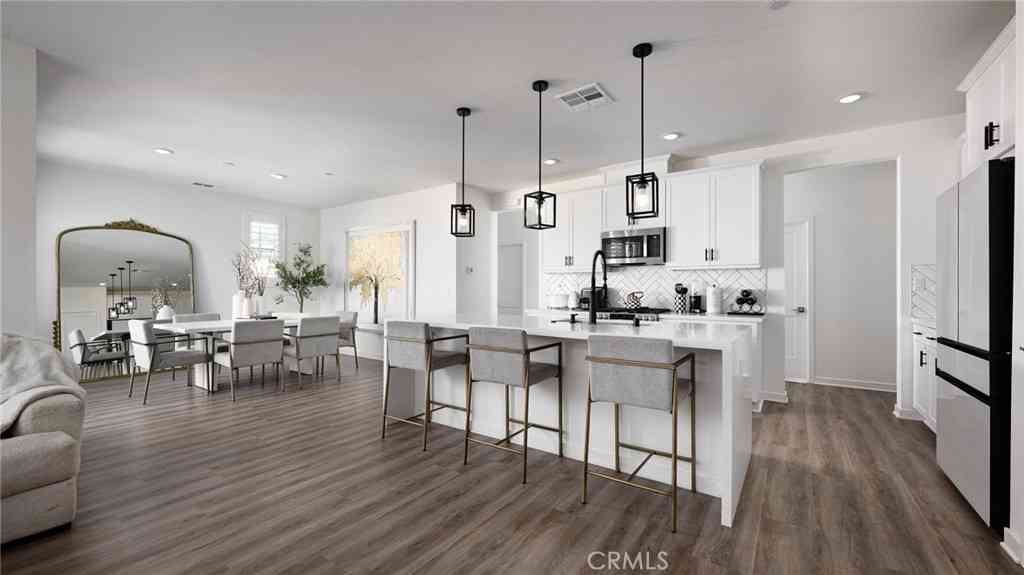 Condo For Sale - 133 Lugo Lane<br/> Mission Viejo, CA 92692