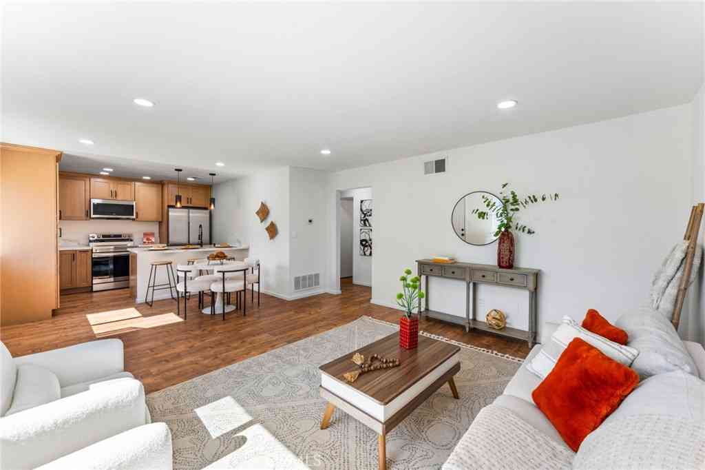 Condo For Sale - 18101 Via Amorosa<br/> Rowland Heights, CA 91748