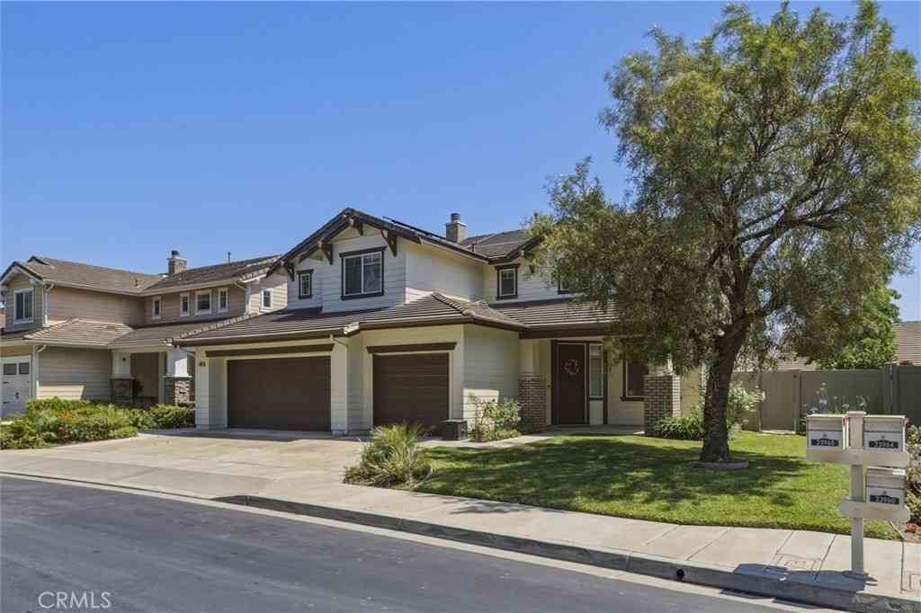 Homes For Sale - 23964 Old Pomegranate Road<br/> Yorba Linda, CA 92887