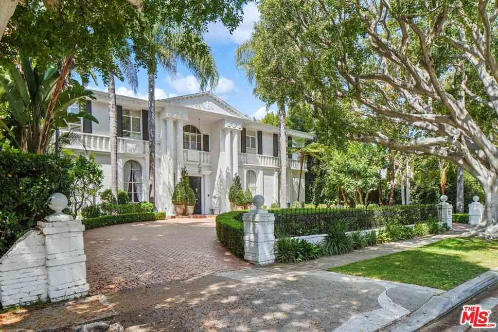 Homes For Rent - 717 N Rodeo Drive<br/> Beverly Hills, CA 90210