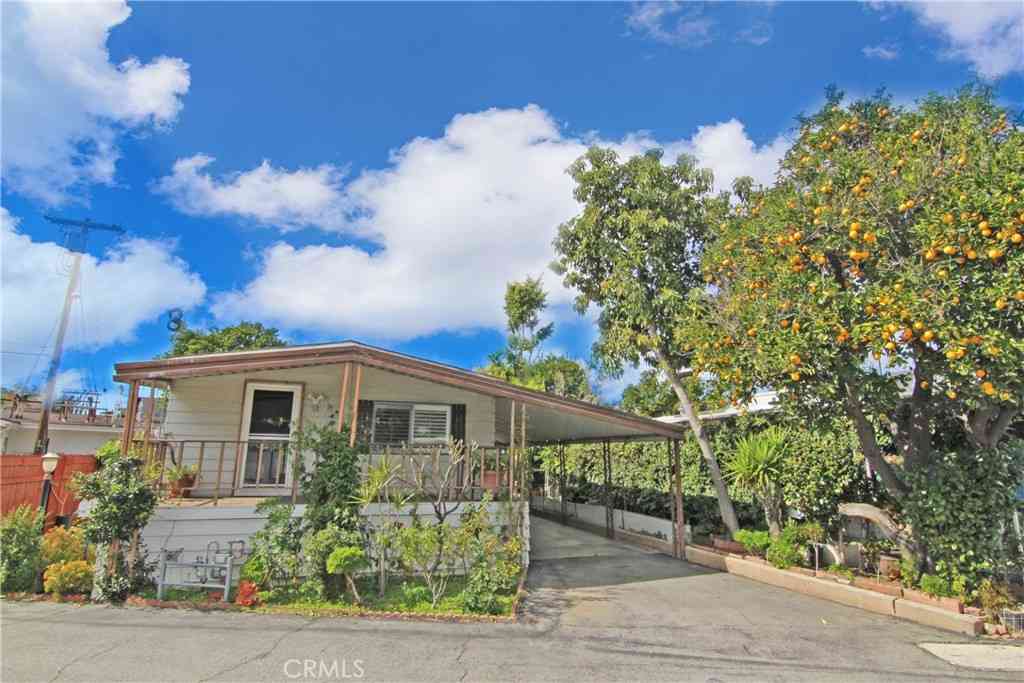 Mobile Home For Sale - 13120 Bradley Avenue #10<br/> Sylmar, CA 91342