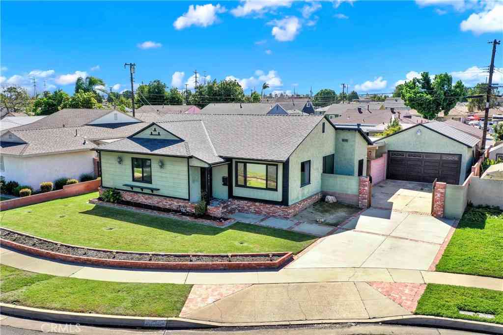 Homes For Sale - 8014 Calendula<br/> Buena Park, CA 90620