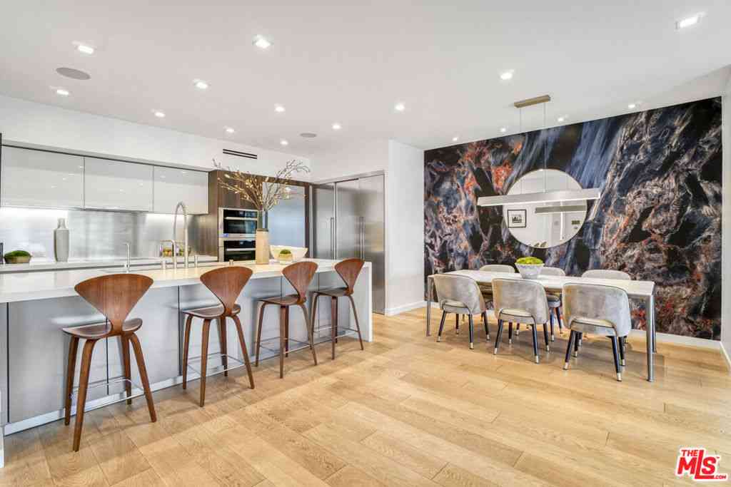 Condo For Sale - 515 Ocean Avenue #706S<br/> Santa Monica, CA 90402