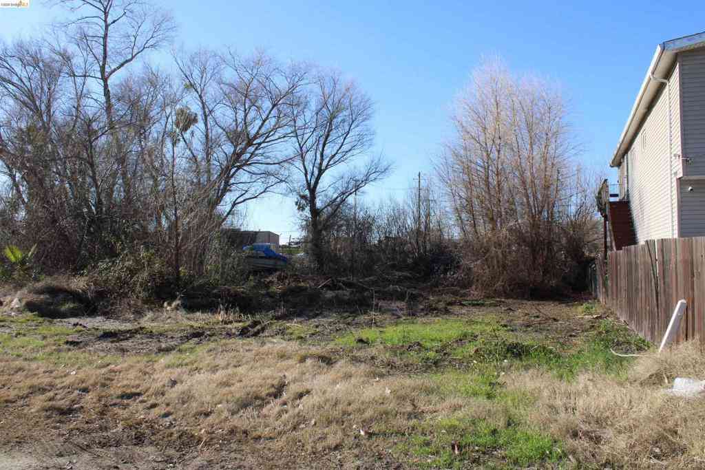 Vacant Land For Sale - 408 Park Ln<br/> Bethel Island, CA 94511