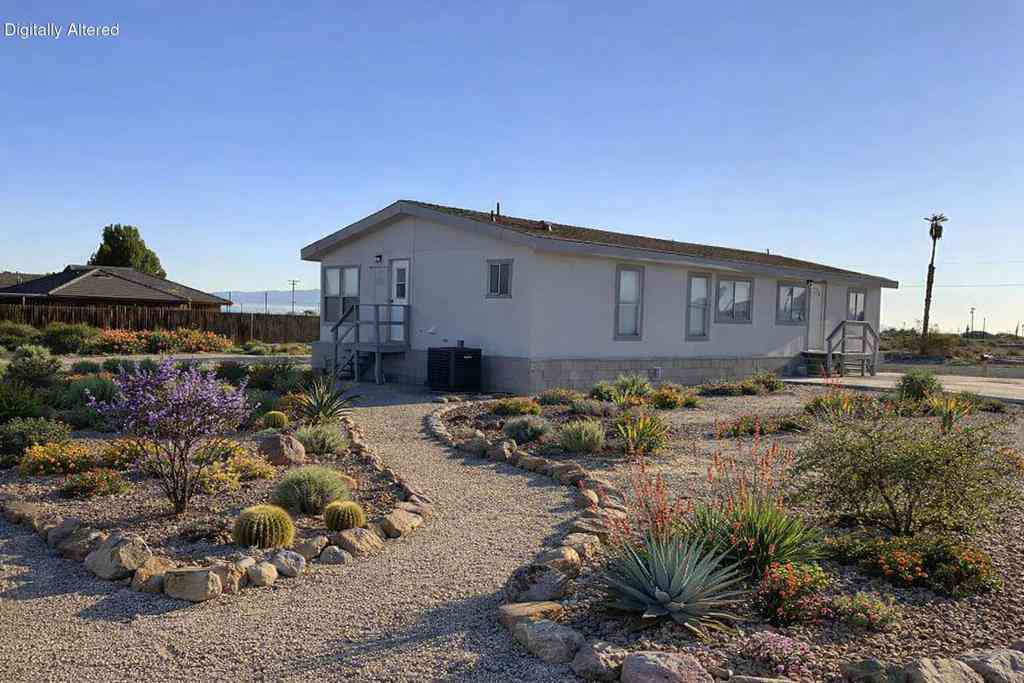 Mobile Home For Sale - 2865 Treadwell Boulevard<br/> Thermal, CA 92274