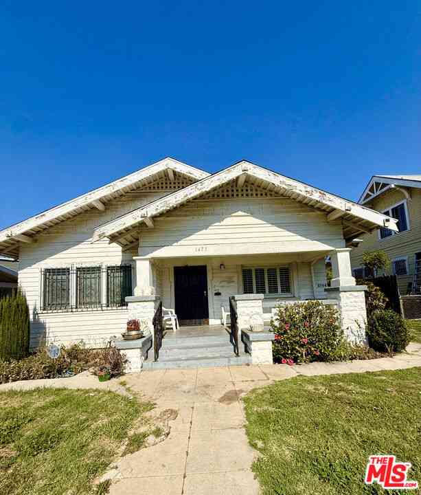 Homes For Sale - 1473 W 47th Street<br/> Los Angeles, CA 90062