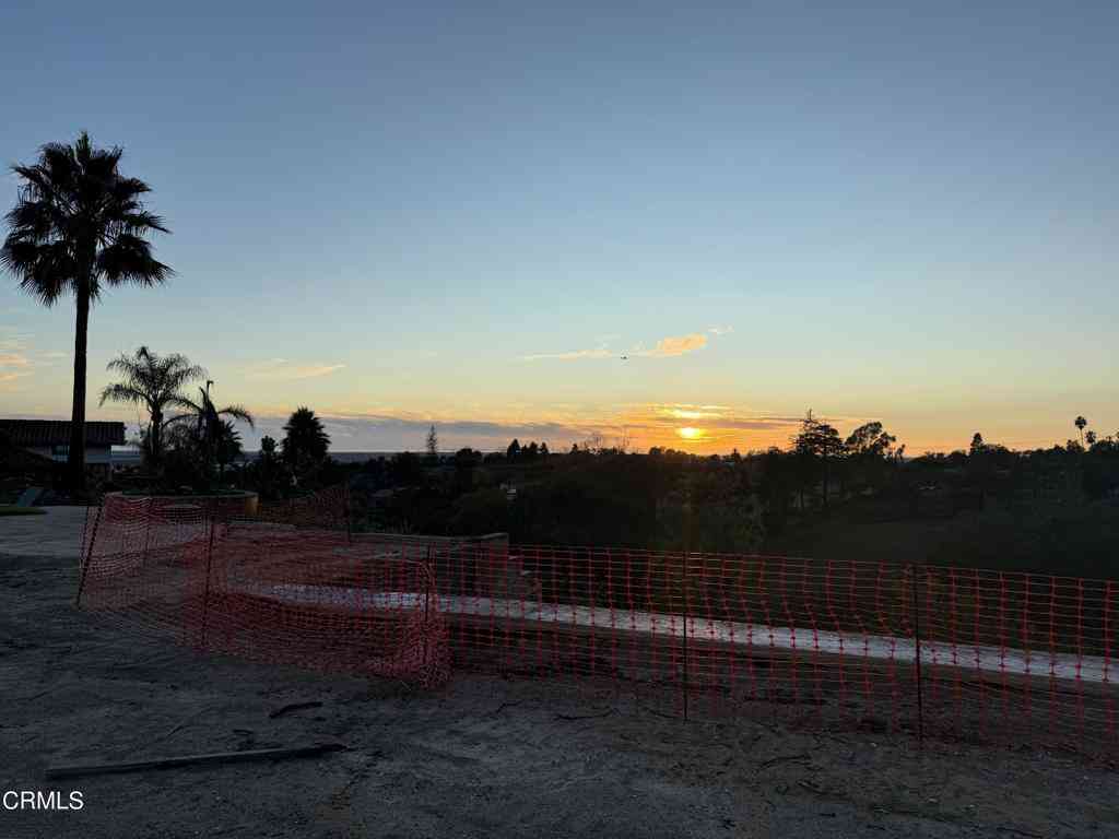 Vacant Land For Sale - 35 Estaban Drive<br/> Camarillo, CA 93010