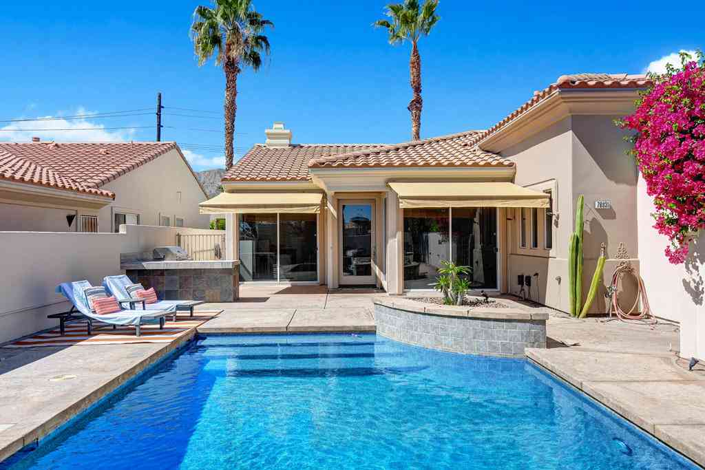 Homes For Sale - 78831 Breckenridge Drive<br/> La Quinta, CA 92253