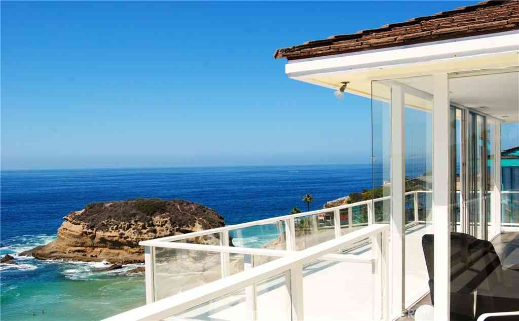 Homes For Rent - 10 Mar Vista<br/> Laguna Beach, CA 92651