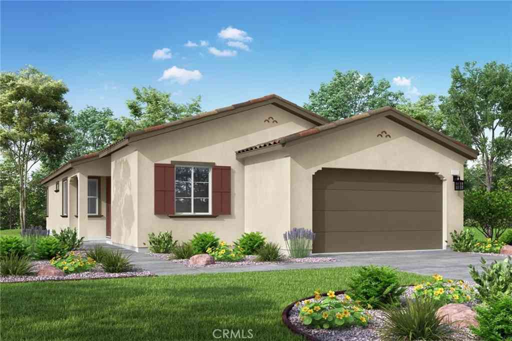 Homes For Sale - 1331 Mahogany Street<br/> Banning, CA 92220