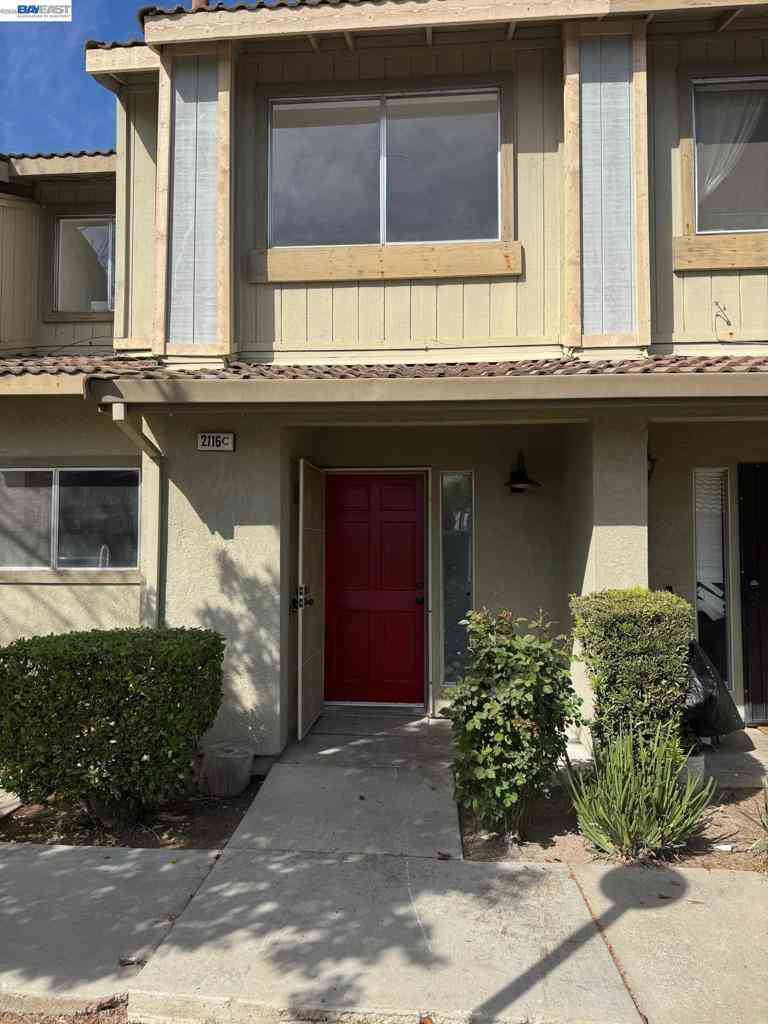 Condo For Sale - 2116 Mt. Vernon Dr. #C<br/> Modesto, CA 95350