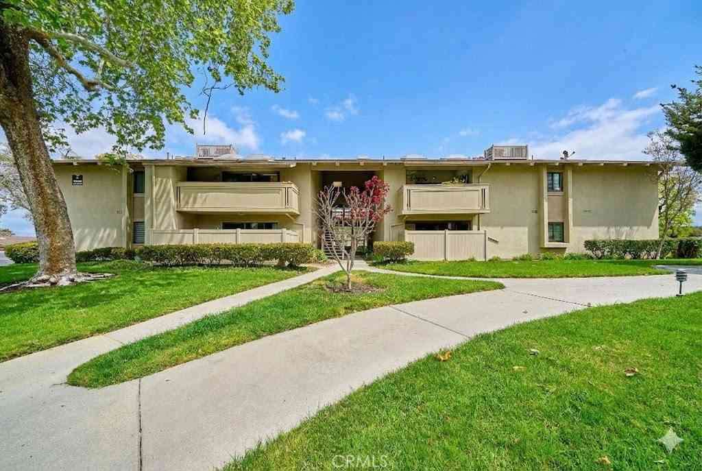Condo For Sale - 15902 Alta Vista Drive #H<br/> La Mirada, CA 90638