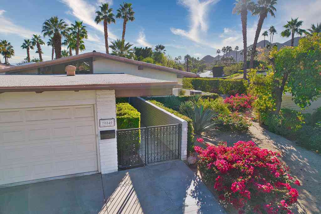 Condo For Sale - 70340 Camino Del Cerro<br/> Rancho Mirage, CA 92270