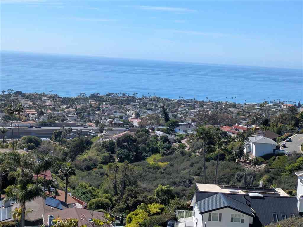 Vacant Land For Sale - 504 E Avenida San Juan<br/> San Clemente, CA 92672