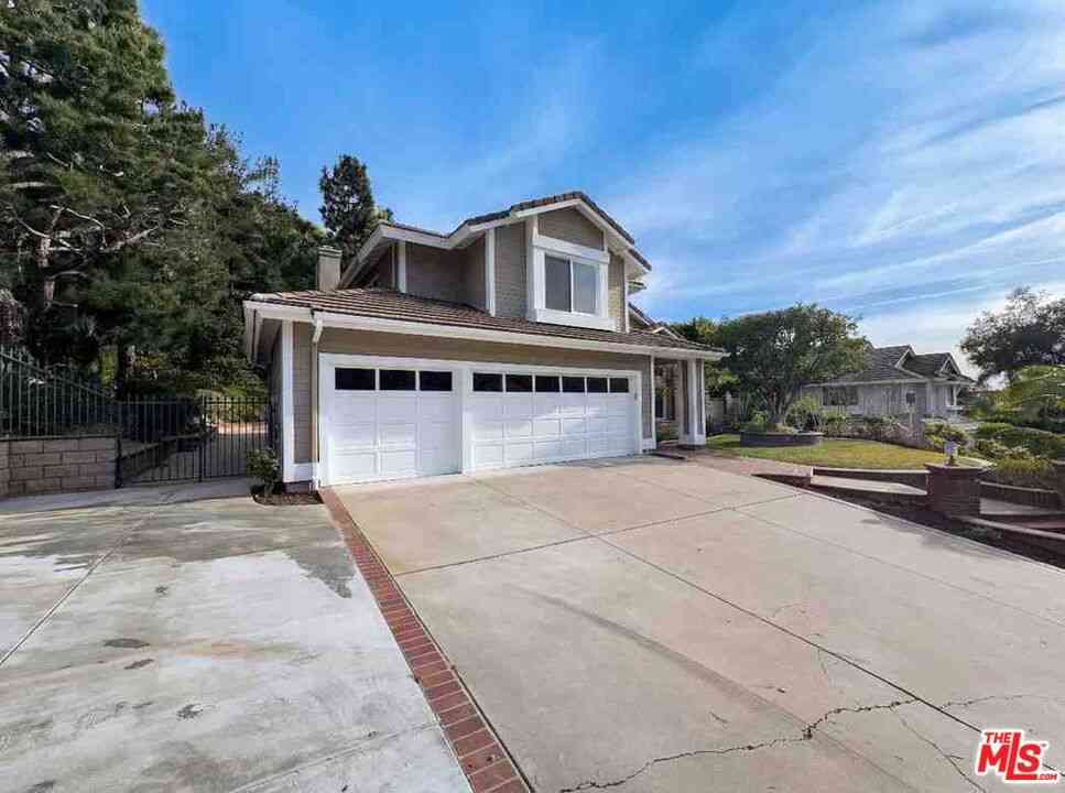 Homes For Sale - 3810 San Antonio Road<br/> Yorba Linda, CA 92886
