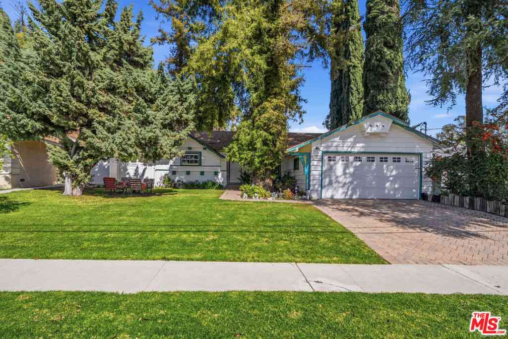 Homes For Sale - 16809 Armstead Street<br/> Granada Hills, CA 91344
