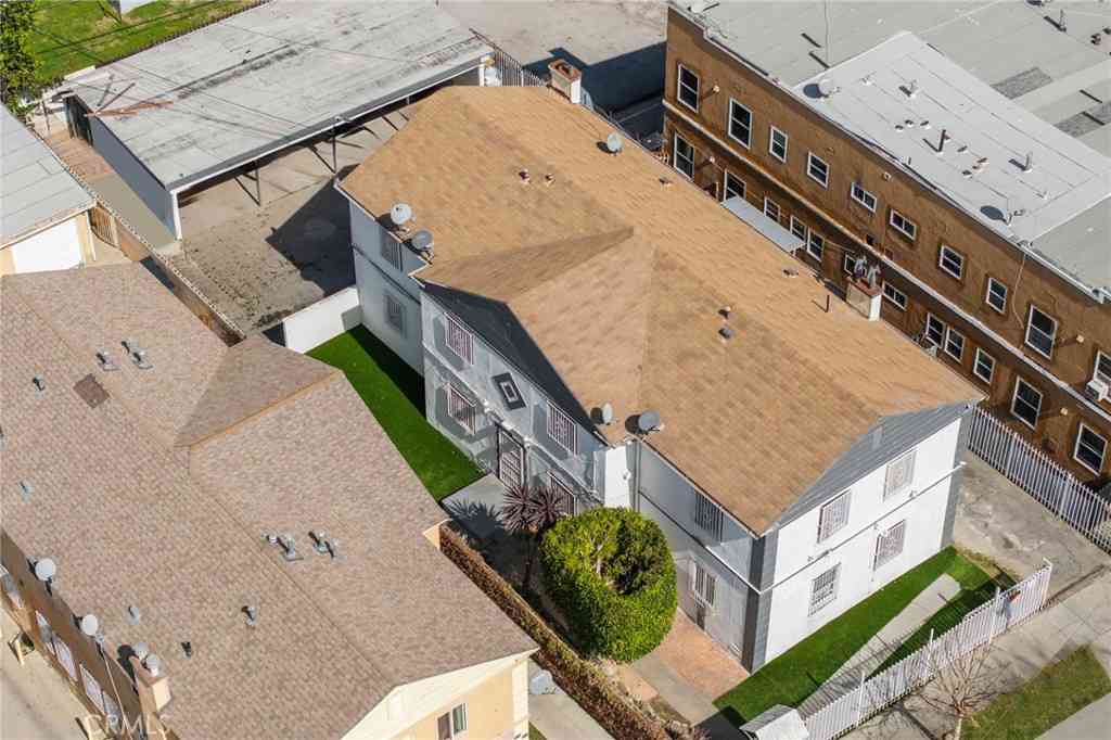 Homes For Sale - 313 W Magnolia<br/> Compton, CA 90220