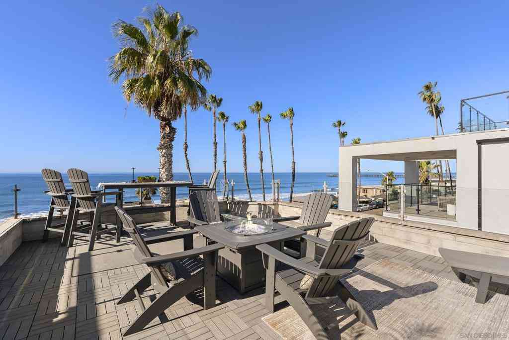 Condo For Sale - 506 S Pacific<br/> Oceanside, CA 92054