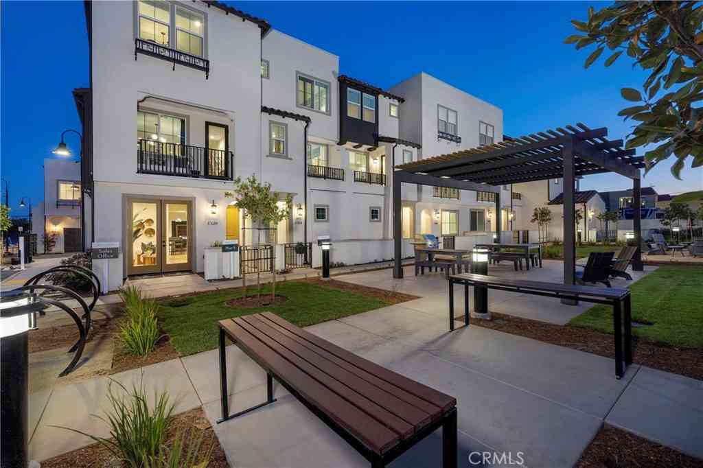 Condo For Sale - 1318 Cantada Court<br/> El Cajon, CA 92019