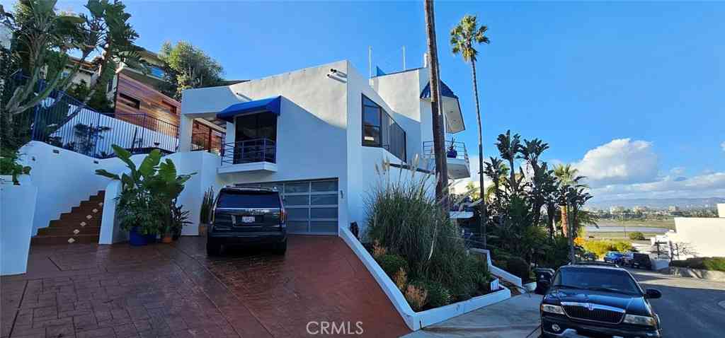 Homes For Rent - 8109 Sinaloa<br/> Playa Del Rey, CA 90293