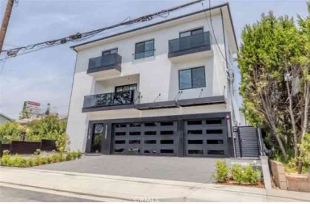 Multifamily For Rent - 2941 Mary Street #2<br/> La Crescenta, CA 91214