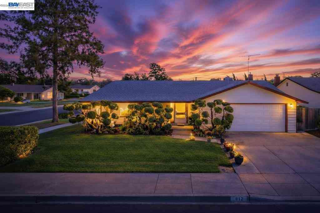 Homes For Sale - 4612 Drury Ct<br/> Fremont, CA 94538