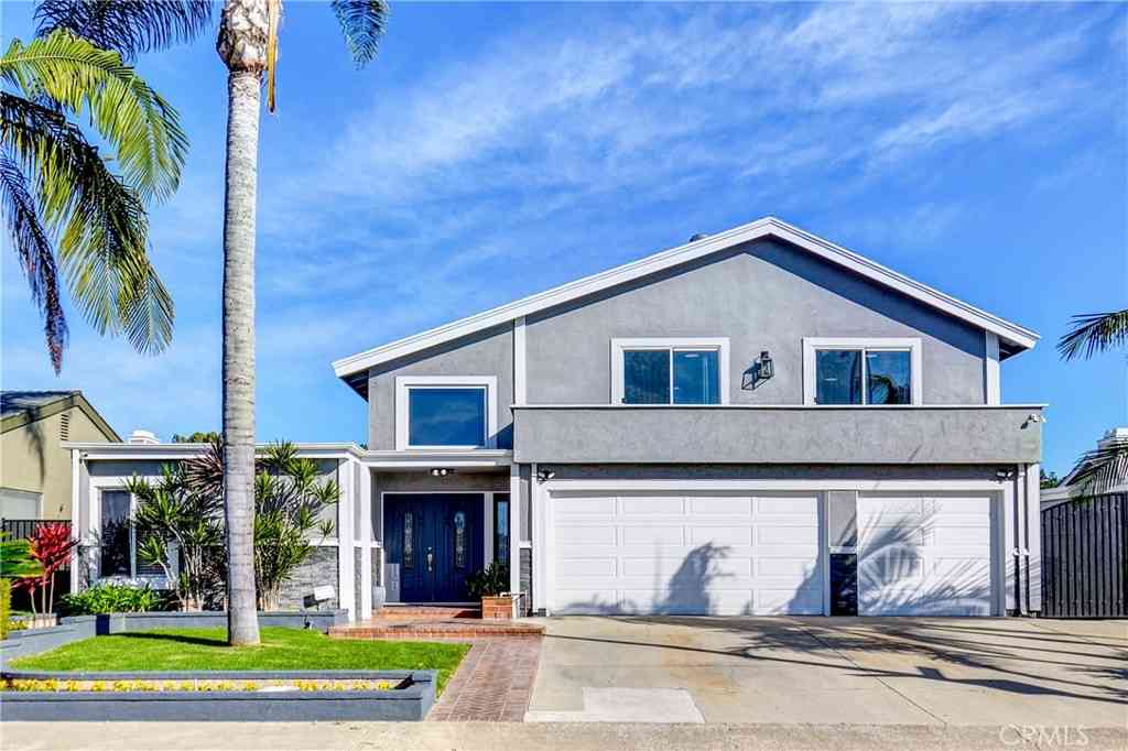 Homes For Sale - 1126 Naples<br/> Placentia, CA 92870