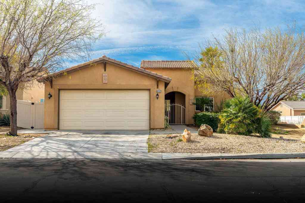 Homes For Sale - 64133 Appalachian Street<br/> Desert Hot Springs, CA 92240