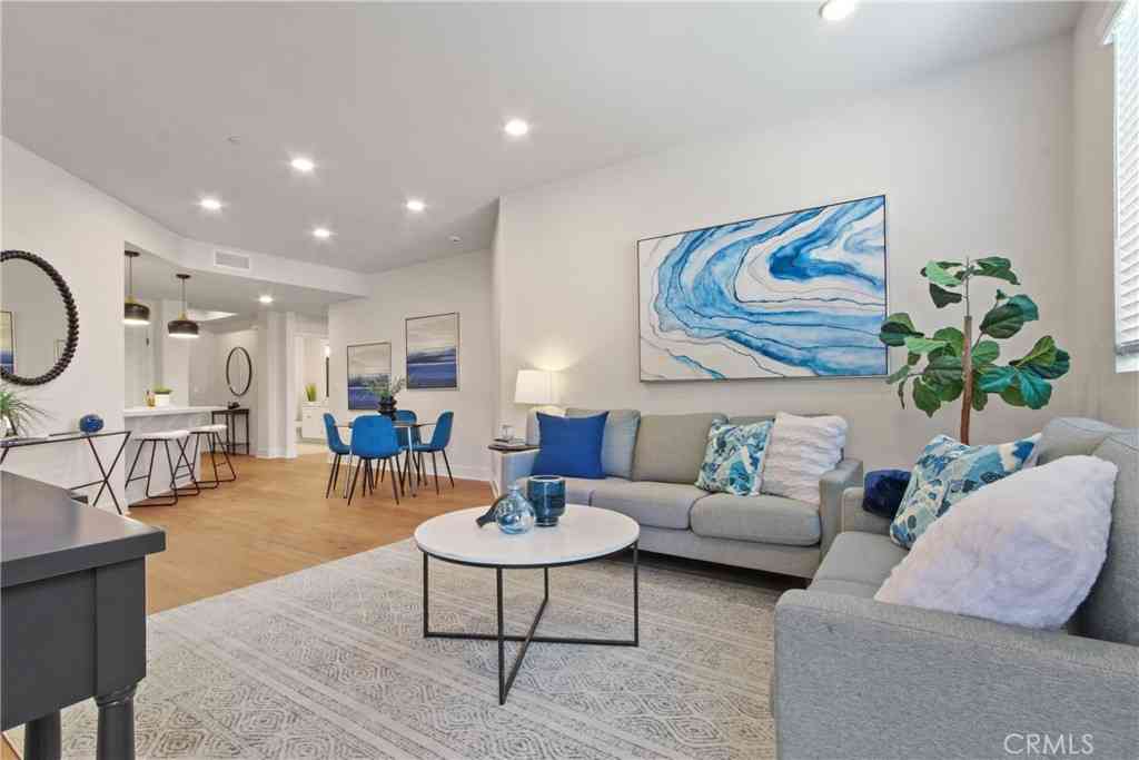 Condo For Sale - 927 Deep Valley Drive #223<br/> Rolling Hills Estates, CA 90274
