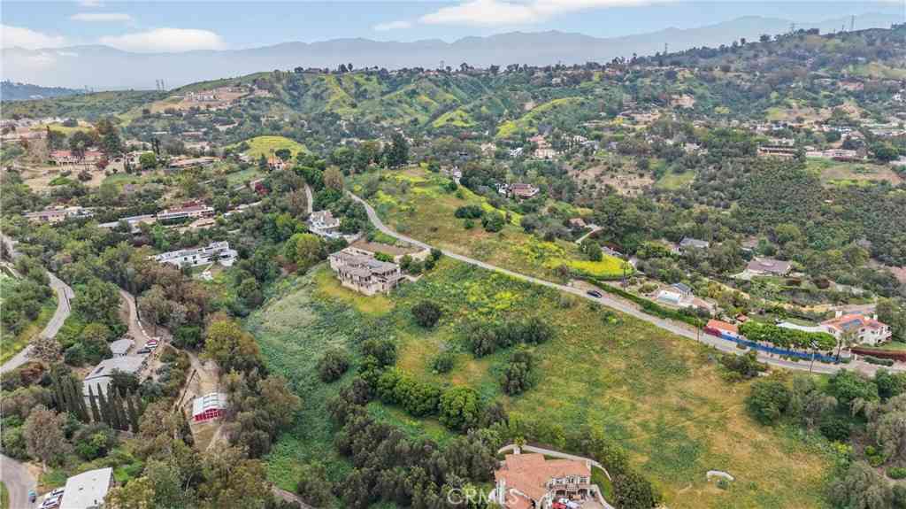Vacant Land For Sale - 948 Picaacho Drive<br/> La Habra Heights, CA 90631