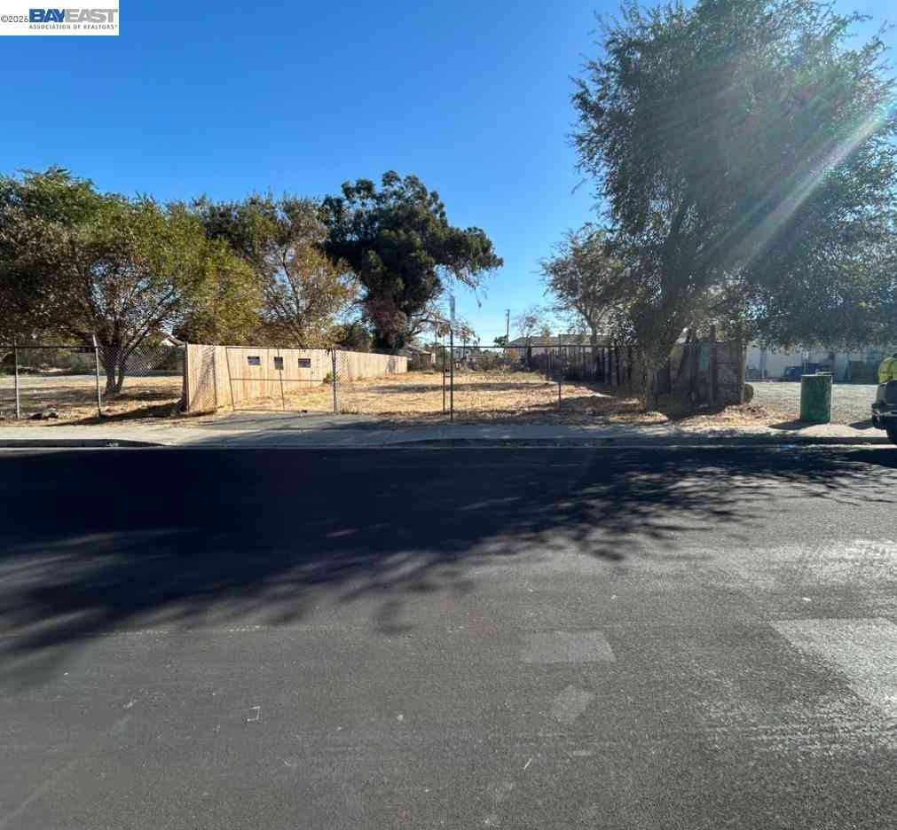 Vacant Land For Sale - 64 N Bella Monte Ave<br/> Bay Point, CA 94565
