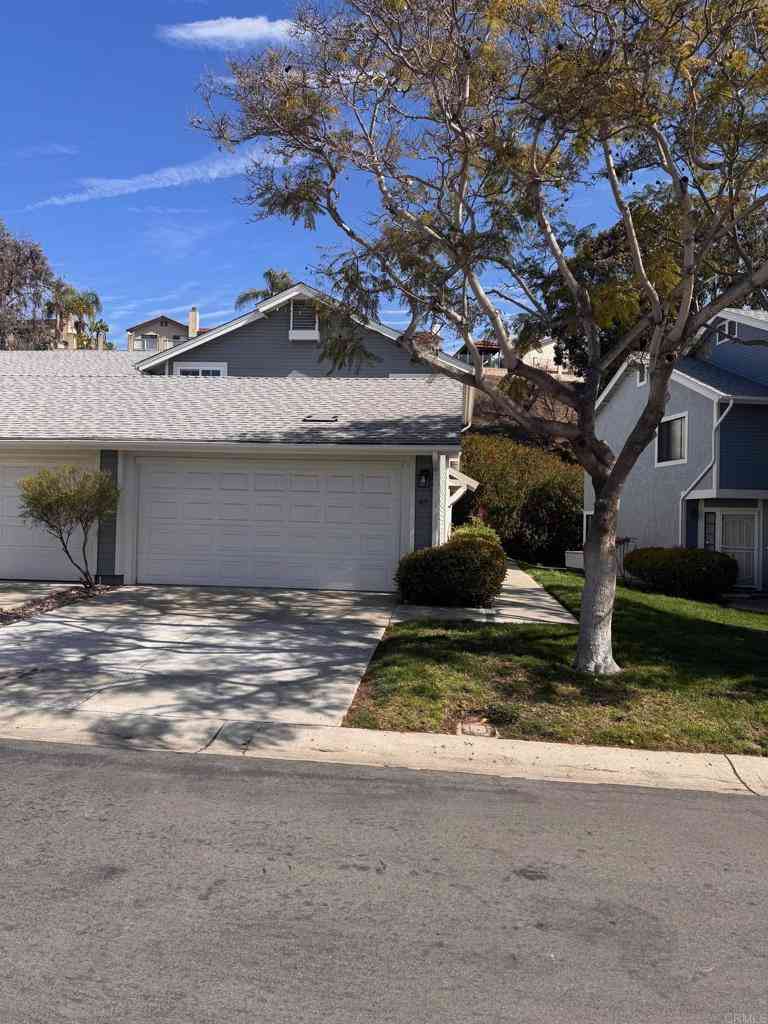 Multifamily For Rent - 411 Windjammer Cir<br/> Chula Vista, CA 91910