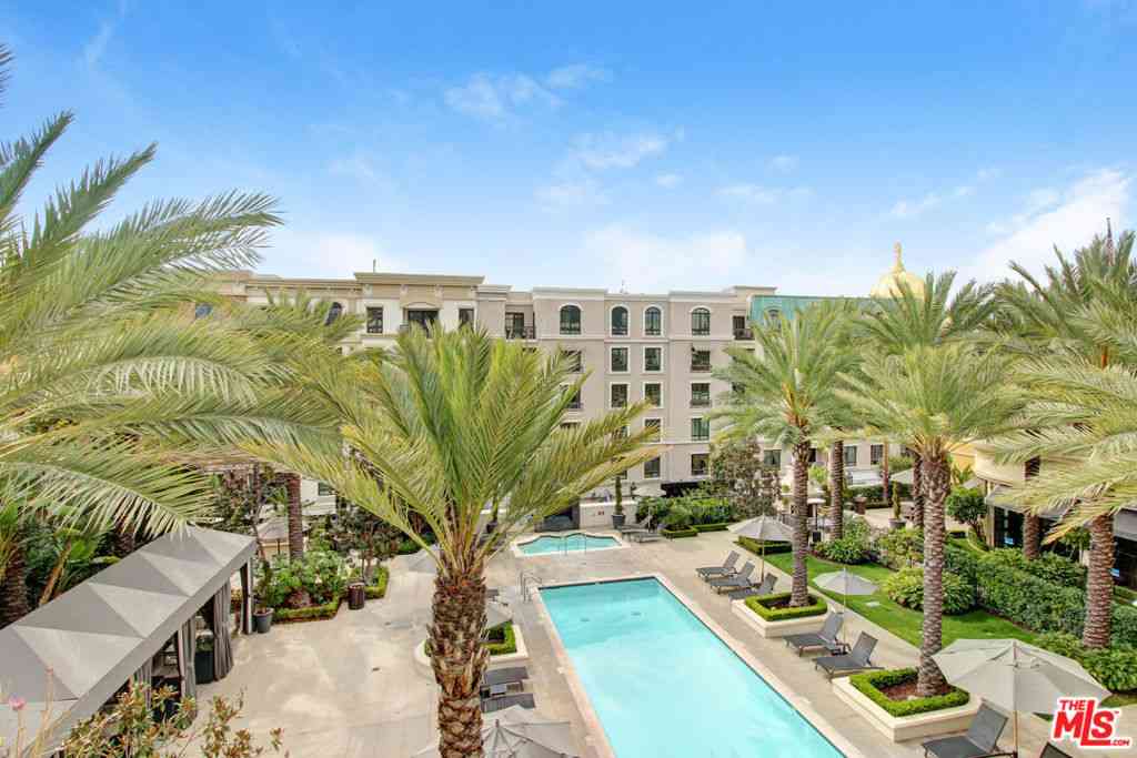 Apartment For Rent - 589 Americana Way #MARC 423<br/> Glendale, CA 91210