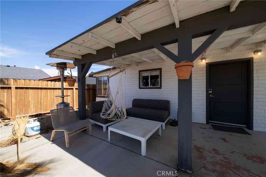 Homes For Sale - 6443 Valley View Street<br/> Joshua Tree, CA 92252